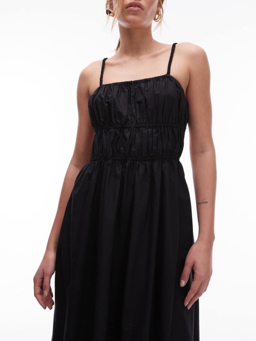 Topshop Black Smocked Strap Midi Dress cut out back. NWT size 6